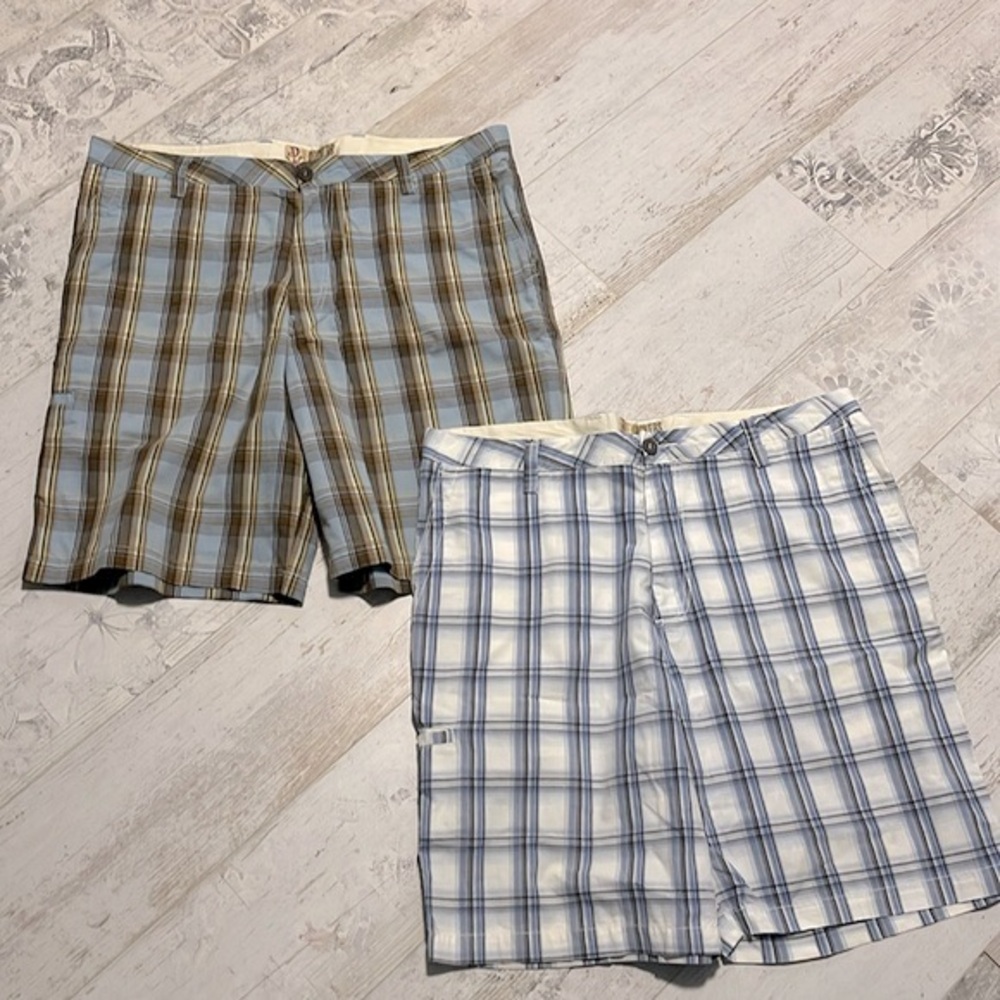Dockers plaid shorts lot mens size 40